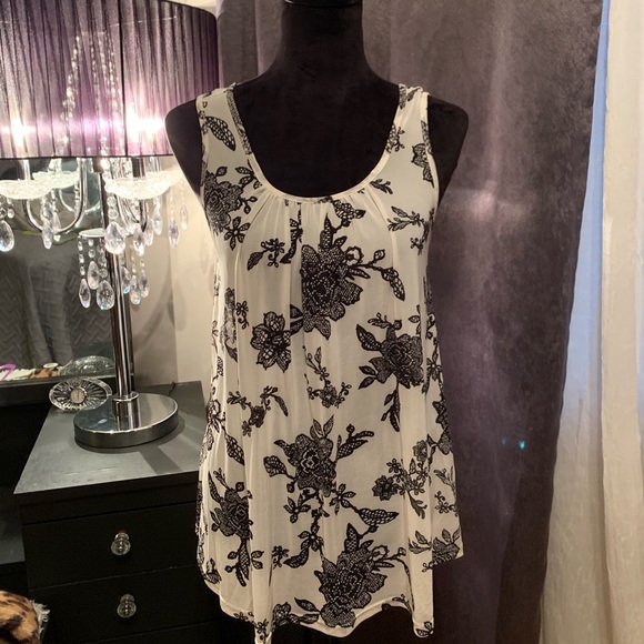 Ember Tops - Tunic Top